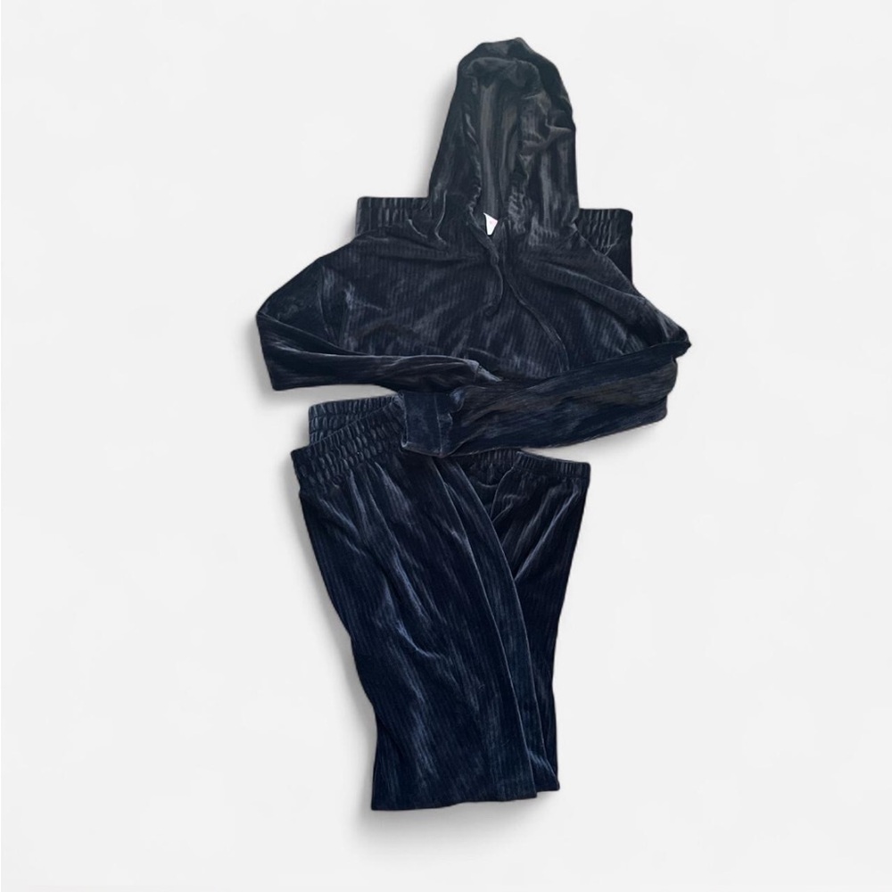 No Boundaries - Kids Velour Set